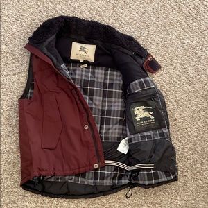 NWOT Men’s Burberry vest